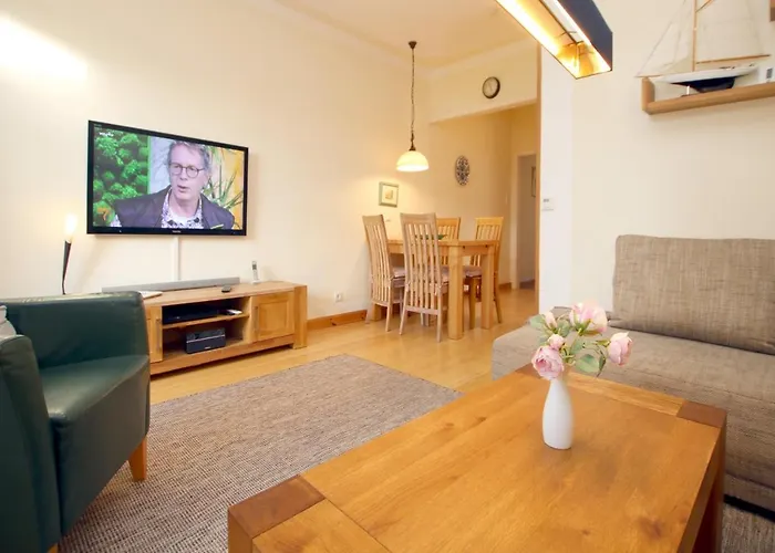 Badestra_e 36_ Historisches Stadth Σπίτι διακοπών *